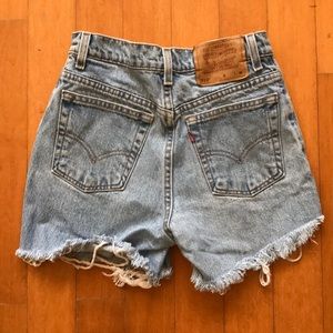 Vintage cut off Levi shorts